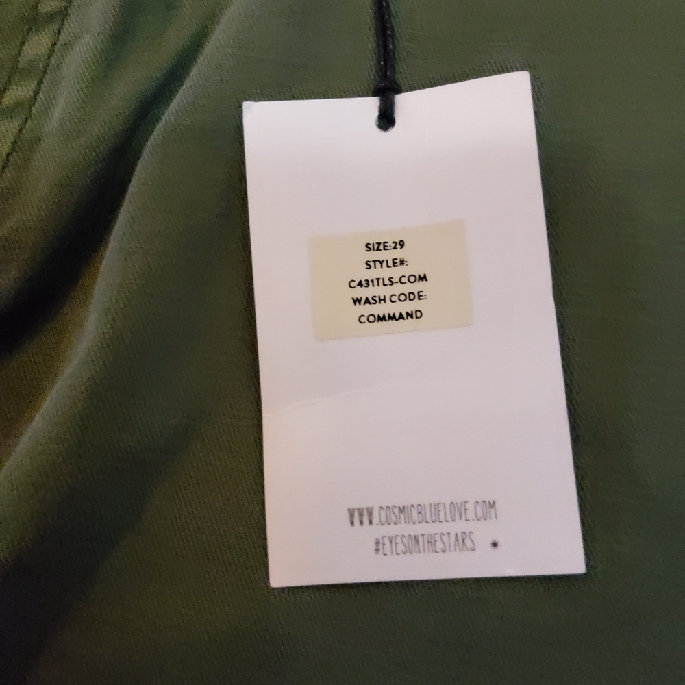 Cosmic Blue Love Crop Pant Command Green NWT - Picture 11 of 13